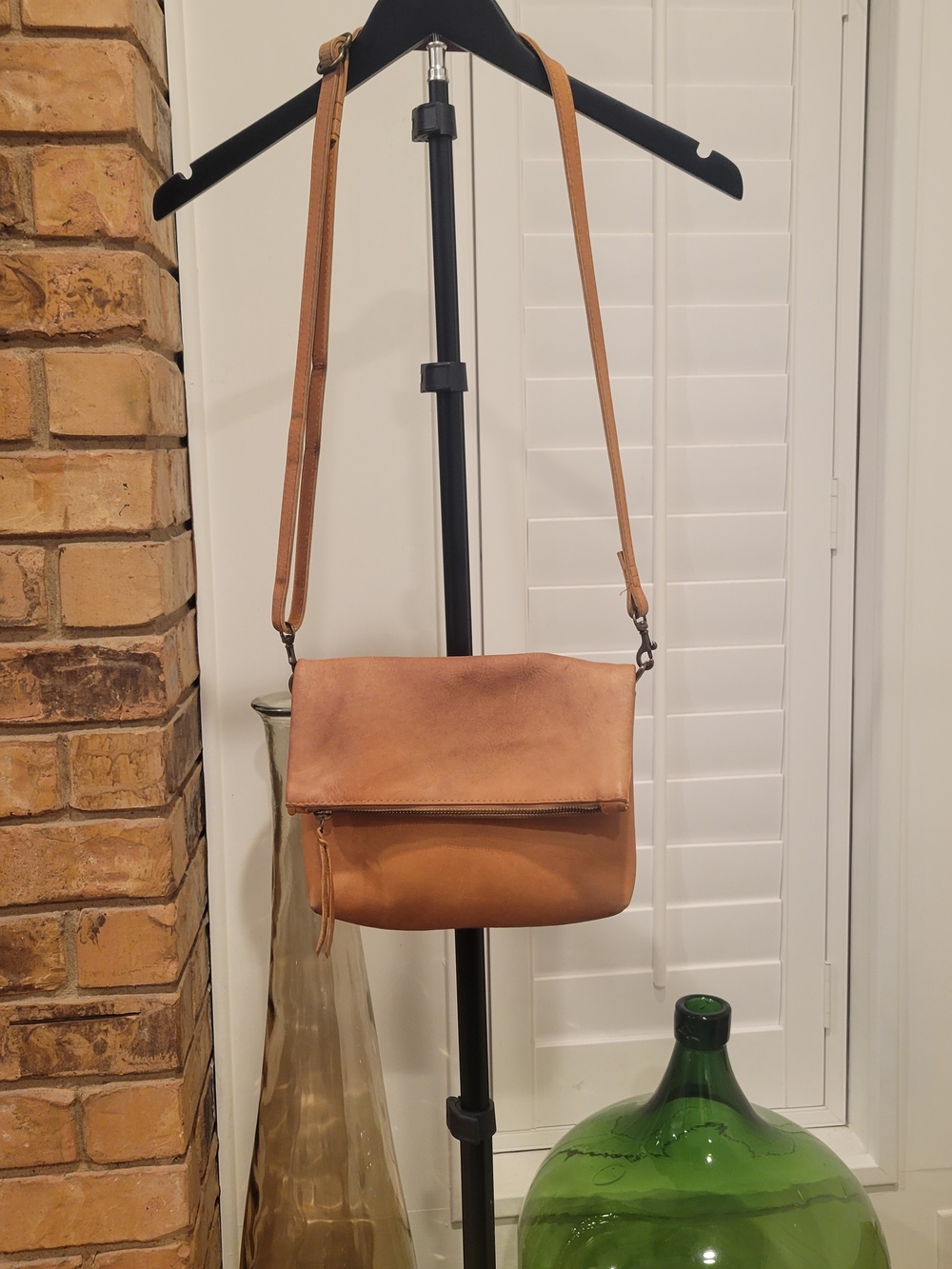 Able Leather Crossbody in Tan Brown